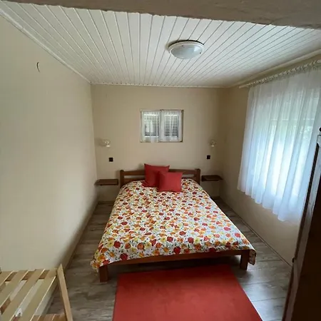 Agnes Nyaralohaz Holiday home