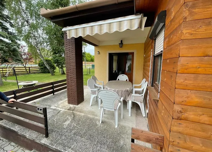 Holiday home Agnes Nyaralohaz Balatonmariafurdo